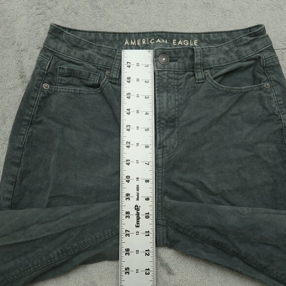 American Eagle Mom Jeans Women's 4R Green Mid-Rise Straight Corduroy 27" Inseam - Picture 8 of 16